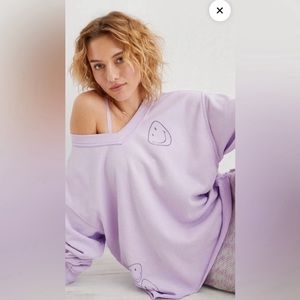 Aerie Oversized V-Neck Purple Smiley Happy Face Pullover Sweatshirt - Medium